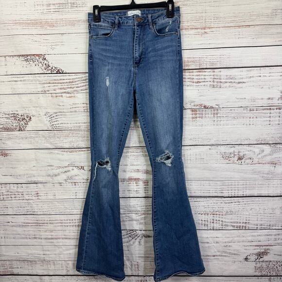 Articles Of Society Boot size 28 ripped Distressed Blue Flare Jeans - Picture 1 of 10
